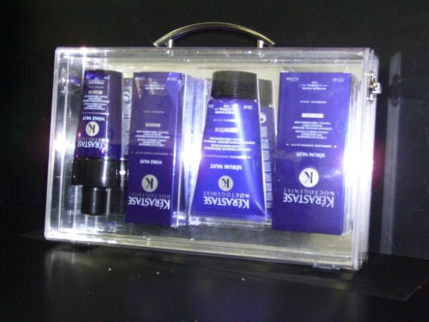 powerfull plastics koffer haarverzorging